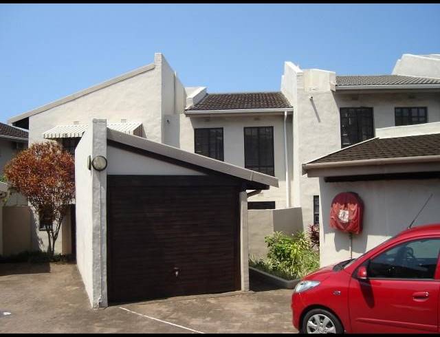 2 BEDROOM TOWNHOUSE TO LET IN UMHLANGA CENTRAL